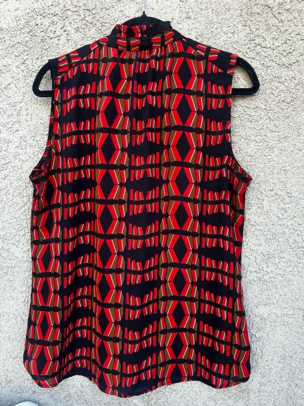 Dalia Red, Black & Brown Sleeveless Geometric V-Neck Blouse